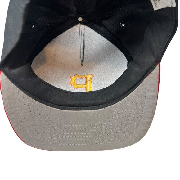Pittsburgh Pirates Vintage SGA Snapback Baseball Hat Cap Y2K 90's Black Red MLB - Picture 9 of 9